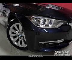 BMW 318 d Touring Modern - 11