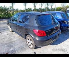 Ricambi usati PEUGEOT 307 - 2.0 BENZINA 16V - RFN