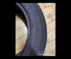 Yokohama 225/60 R18 100H