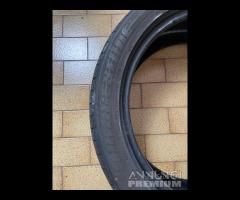 Bridegestone 235/45 R19 95H - 3