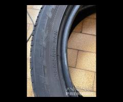 Bridegestone 235/45 R19 95H