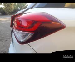 FANALE EST. POST. DX. HYUNDAI I20 «II» (2014) - 2