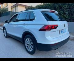 VOLKSWAGEN Tiguan 2ª serie - 2017 - 19