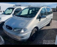 FORD Galaxy 1.9 | 90 CV