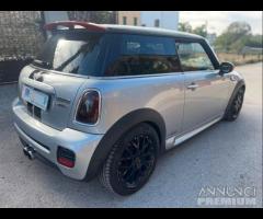 Mini john cooper works 1.6 | 174cv - 2008 - 16