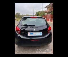 Peugeot 208 1.6 | 75cv - 2016 allure - 18