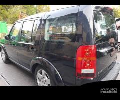 PARAFANGO POST. SX. LAND ROVER DISCOVERY «III» (20