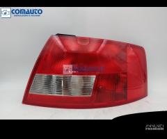 Fanale post dx AUDI A4 B6 Avant (8E5) '00 - 1