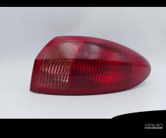 Fanale post dx ALFA ROMEO 147 '00 - 1