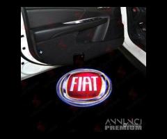 Proiettori logo fiat led sottoporta