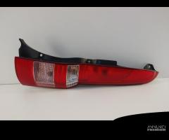 Fanale post dx FIAT PANDA '03