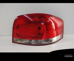 Fanale post dx AUDI A3 (8P1) '03