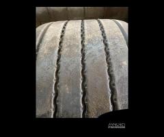 1 GOMME USATE ESTIVO 445/45 R 19.5 - TP325115