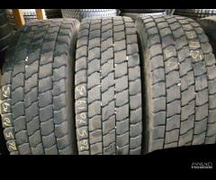 3 GOMME NUOVE ESTIVO 265/70 R 19.5 - TP370070 - 1