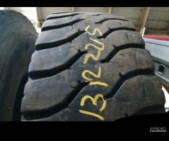 2 GOMME USATE ESTIVO 13.00 R 22.5 - TP741068