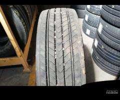 1 GOMME USATE ESTIVO 245/70 R 19.5 - TP756078