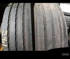 2 GOMME USATE ESTIVO 265/70 R 19.5 - TP704077