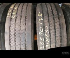 2 GOMME USATE ESTIVO 265/70 R 19.5 - TP707076