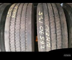 2 GOMME USATE ESTIVO 265/70 R 19.5 - TP707076