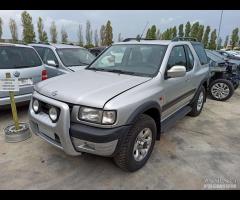 Ricambi OPEL FRONTERA 2° SERIE 2.2 DTI 4X4- X22DTH