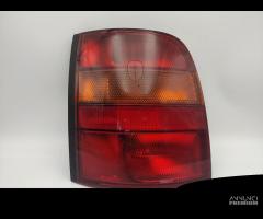 Fanale post sx NISSAN MICRA II (K11) '92 - 1