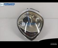 Faro ant dx LANCIA THESIS '02