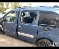 Ricambi CITROEN BERLINGO 2° SERIE 1.6 HDI - 9HL