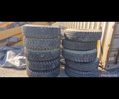 GOMME 12.00R20 - 1