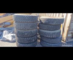 GOMME 12.00R20 - 3