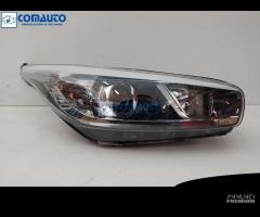 Faro ant dx KIA CEE'D '12