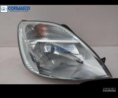 Faro ant dx FORD FIESTA V '02