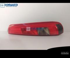 Fanale post dx FORD FIESTA V '02 - 1