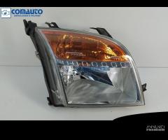 Faro ant dx FORD FUSION '02