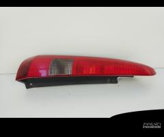 Fanale post sx FORD FUSION '02