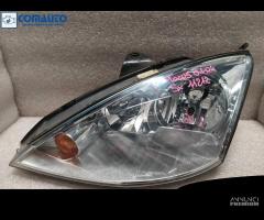 Faro ant sx FORD FOCUS I '01