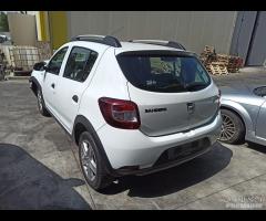 Ricambi DACIA SANDERO STEPWAY 900 BENZINA - H4BB4