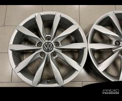 CERCHI USATI RAGGIO 17 POLLICI VOLKSWAGEN Golf 7 - 5