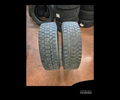 2 GOMME USATE ESTIVO 215/75 R 17.5 - TP946108