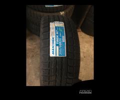 4 GOMME NUOVE INVERNALE 2555020 - CP966845