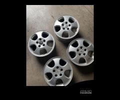 CERCHI USATI RAGGIO 15 POLLICI OPEL Meriva 5 bolts - 2