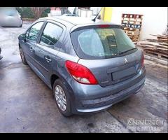 Ricambi usati Peugeot 207 restyling 1.4 HDI - 8HR