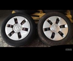 VOLKSWAGEN UP CERCHI E GOMME FERRO R14