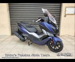 Sym Cruisym 300 ABS TCS E5 Blu Motor's Passion