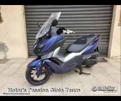 Sym Cruisym 300 ABS TCS E5 Blu Motor's Passion