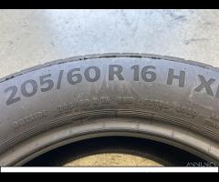 4 Gomme 205/60 R16 Continental estive 80% residui