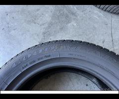 4 Gomme 225/55 R17 Goodyear invernali 90% residui