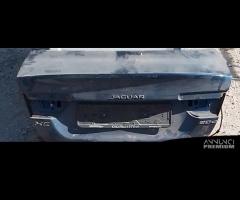 Portellone post. Jaguar XE 2014 (berlina)