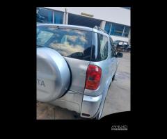 Ricambi Toyota Rav4 2° XA30 versione 2.0 D 2002