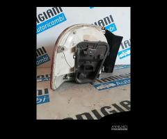 Faro Posteriore Destro Volkswagen Touareg 2005