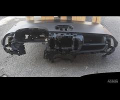 Fiat 500l plancia cruscotto con passeggero 2012 - 1